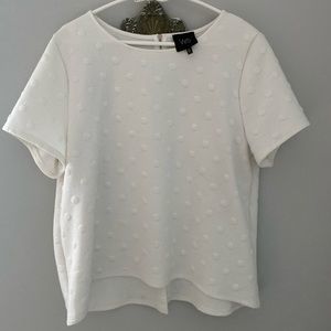 W5 White polka dot XlL ladies top shirt